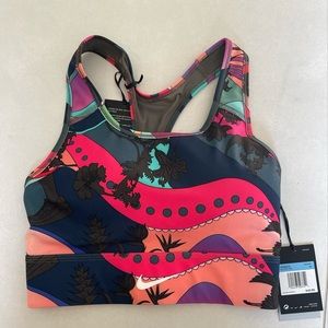 New Nike ICON Swoosh Sports Bra